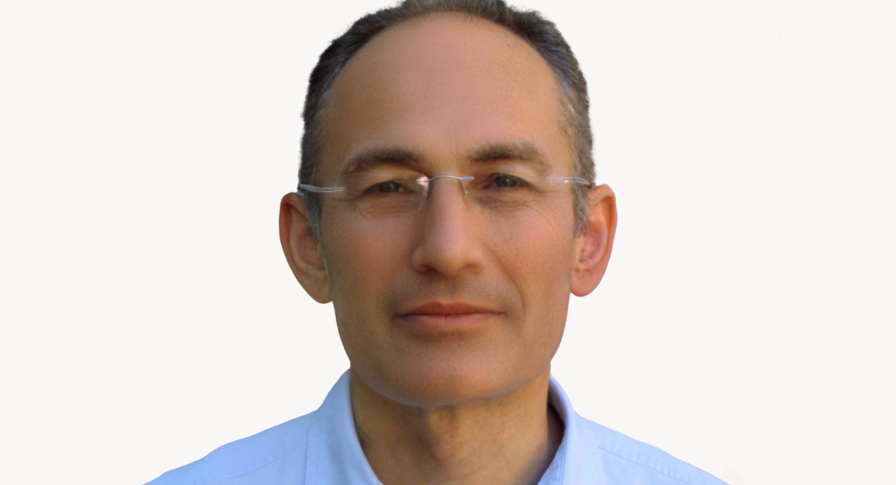 Nicolas De Kouchkovsky - founder and principal of CaCube Consulting